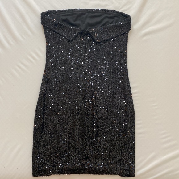 Canton Walker XS Sequin Black Mini Dress - Picture 2 of 3